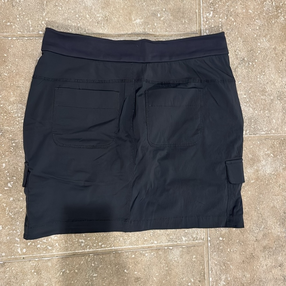 Athleta Skirt/Skort Size 8 Gray Athletic Athleisure - Picture 3 of 6